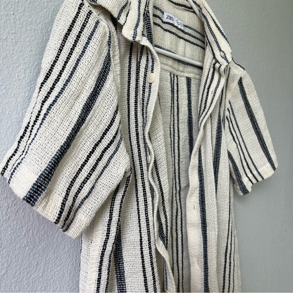 Zara Knit Textured Button Down Top - Picture 5 of 6